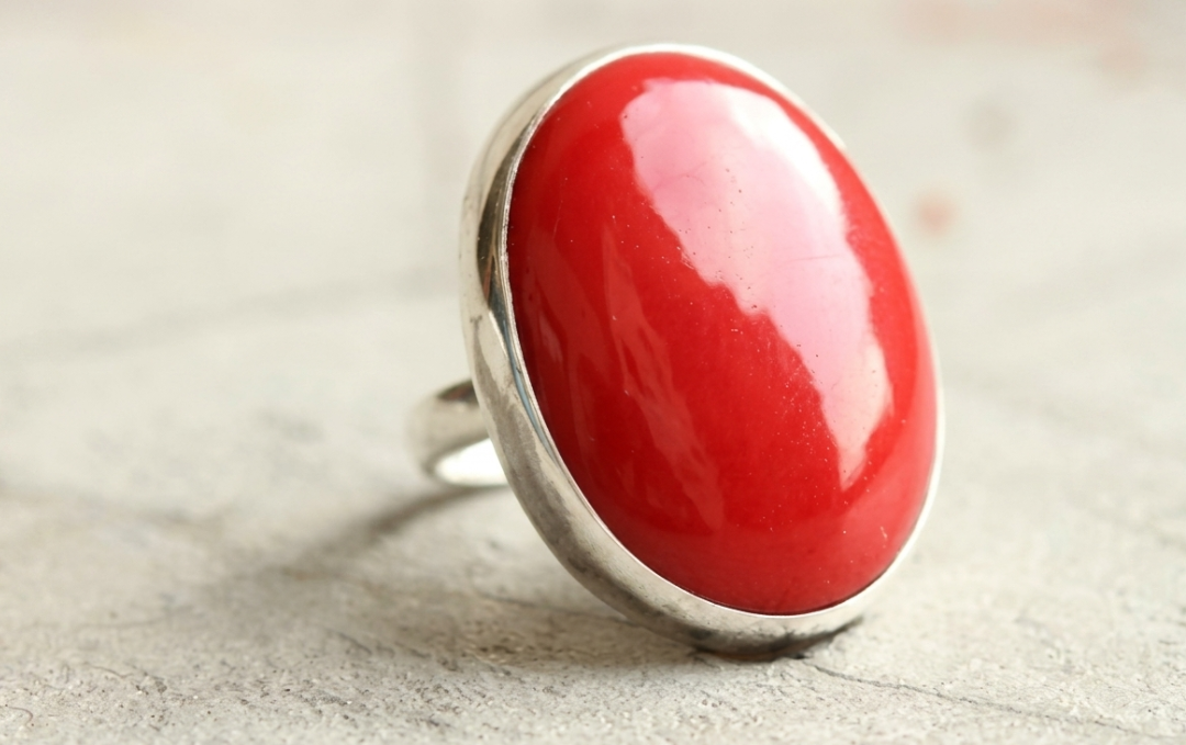 Manufacturer, Exporter, Importer, Supplier, Wholesaler, Retailer, Trader of Red Coral Gemstone in New Delhi, Delhi, India.